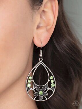 Paparazzi Jewelry Accessories - Meadow Marvel - Green Earrings - Vintage